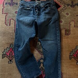 Levi's Women's Straight Leg Jeans in Indigo Blue Denim